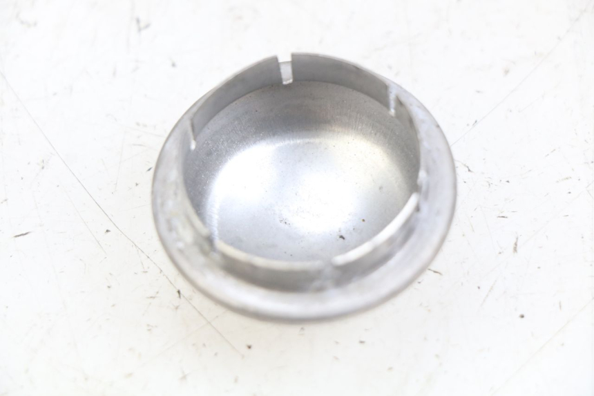 photo de CACHE ROUE PIAGGIO VESPA S 2T 50 (2007 - 2014) - Détail de la pièce