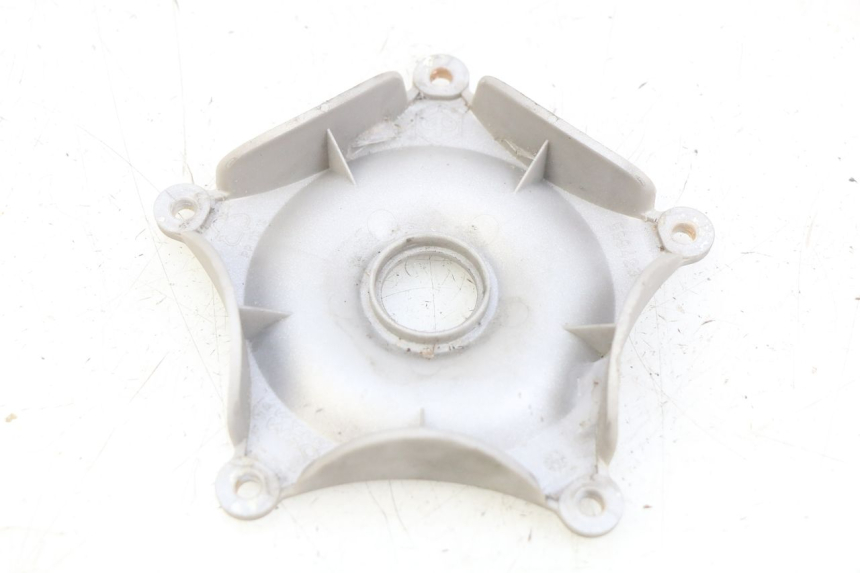 photo de CACHE ROUE PIAGGIO XEVO - X EVO 125 (2007 - 2017) - Détail de la pièce