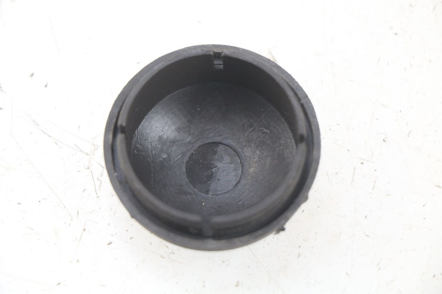 photo de CACHE ROUE PIAGGIO ZIP 4T 50 (2018 - 2020) - Détail de la pièce