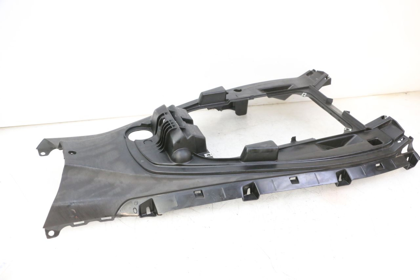 photo de CACHE SOUS SELLE QUADRO 4 4D 350 (2015 - 2018) - Zoom état d’usage