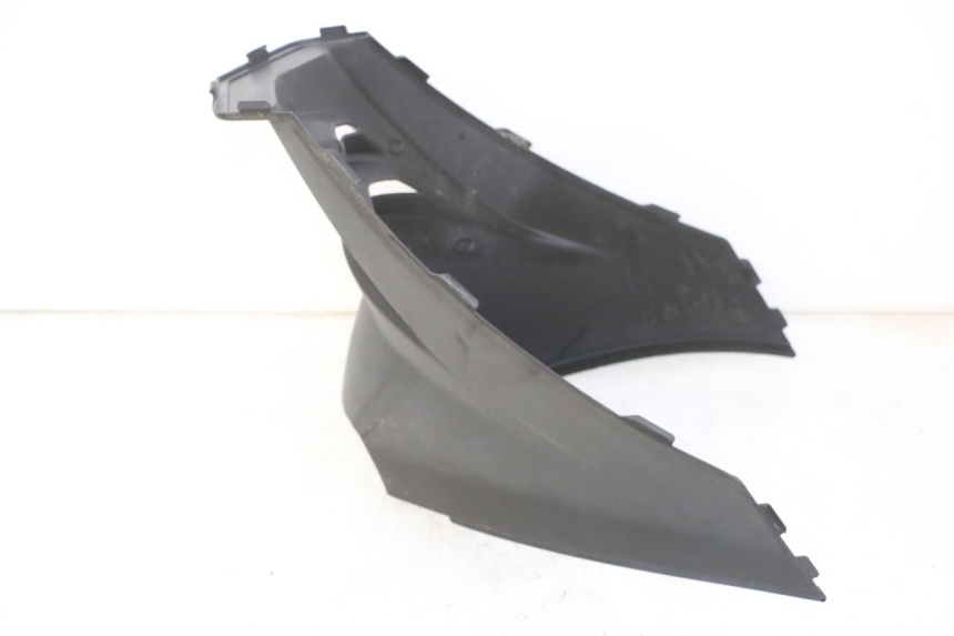 photo de CACHE SOUS SELLE KYMCO AGILITY NAKED RENOUVO 2T 50 (2011 - 2018) - Détail de la pièce