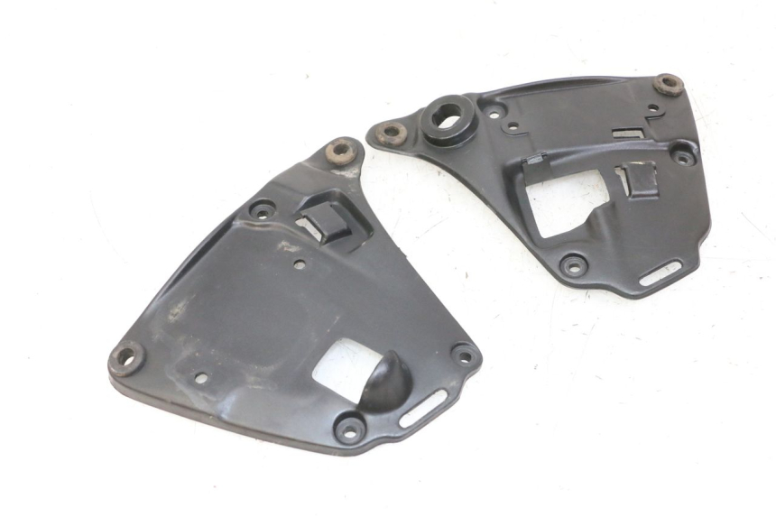 photo de CACHE SOUS SELLE APRILIA CLASSIC 125 (1995 - 2001) - Zoom état d’usage