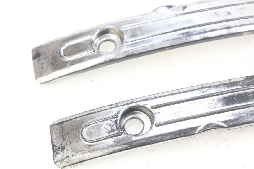 photo de CACHE SOUS SELLE POCKET BIKE COURSE 50 - Gros plan technique