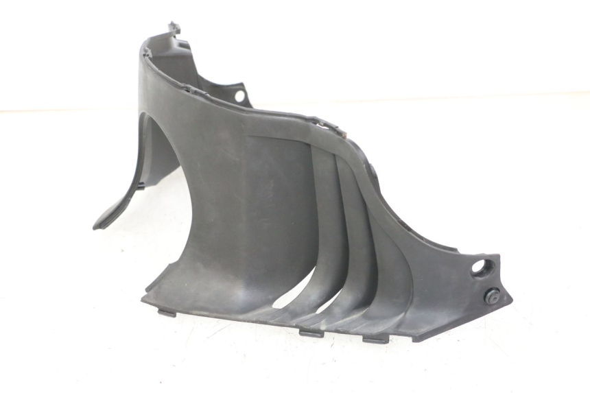 photo de CACHE SOUS SELLE DAELIM BESBI 125 (2007 - 2008) - Gros plan technique