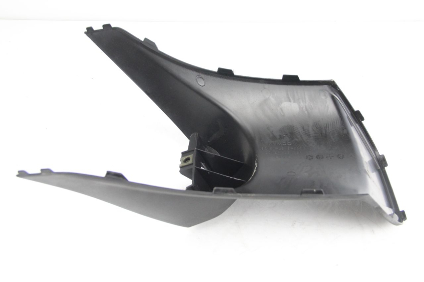 photo de CACHE SOUS SELLE KYMCO DINK 4T 50 (2007 - 2018) - Gros plan technique