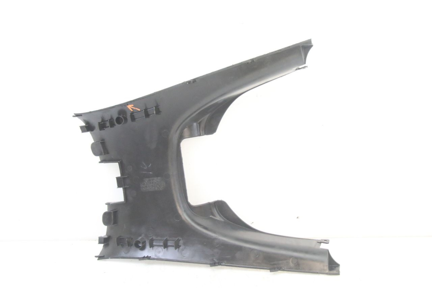 photo de CACHE SOUS SELLE KYMCO DINK STREET 125 (2009 - 2014) - Points de fixation