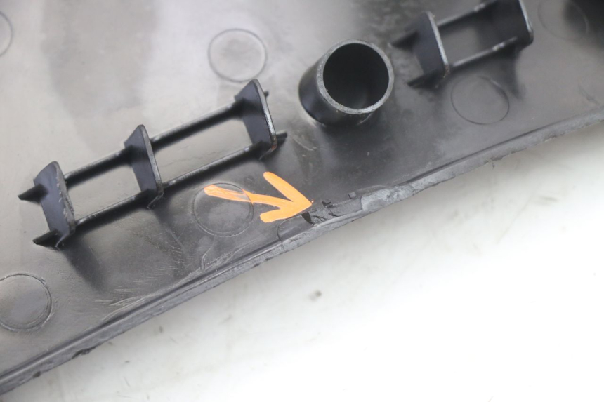 photo de CACHE SOUS SELLE KYMCO DINK STREET 125 (2009 - 2014) - État de surface