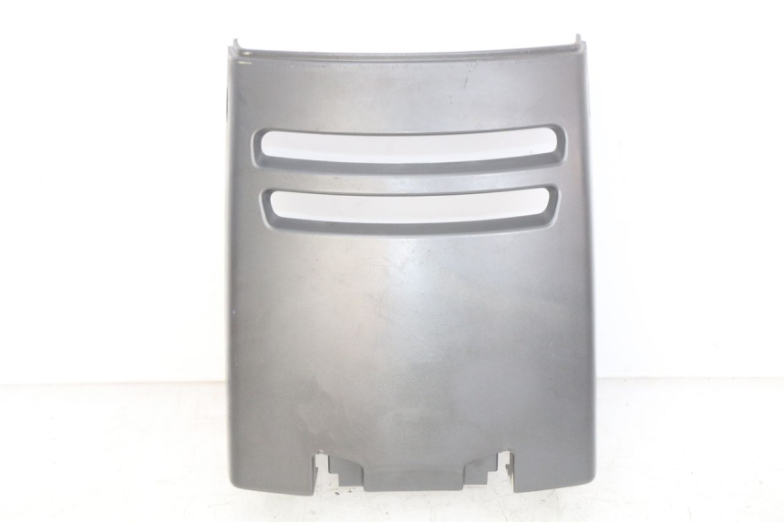 photo de CACHE SOUS SELLE PEUGEOT DJANGO 4T 50 (2014 - 2019) - Zoom état d’usage