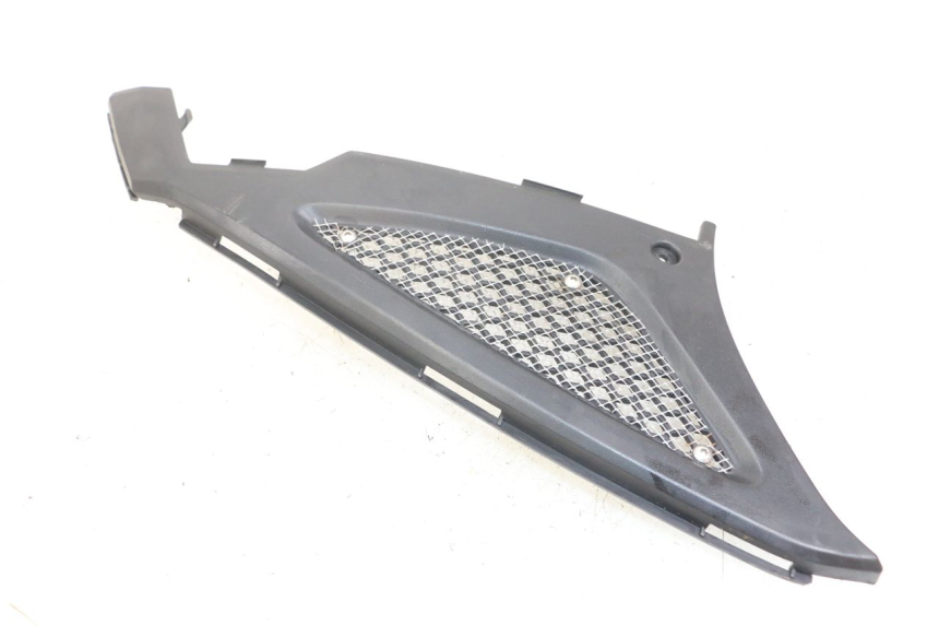 photo de CACHE SOUS SELLE DROIT KYMCO AGILITY RS 4T 50 (2009 - 2013) - Autre angle de vue