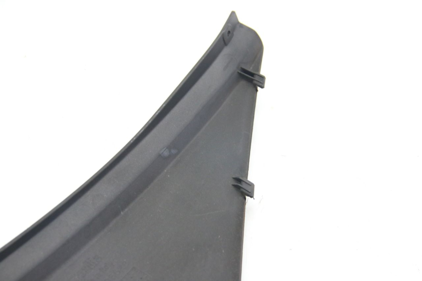 photo de CACHE SOUS SELLE DROIT APRILIA ATLANTIC 500 (2002 - 2003) - État de surface