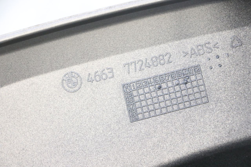 photo de CACHE SOUS SELLE DROIT BMW C SPORT 650 (2015 - 2021) - Zoom état d’usage