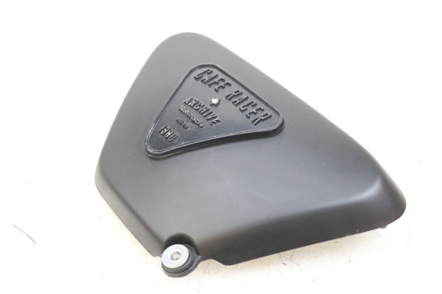 photo de CACHE SOUS SELLE DROIT ARCHIVE CAFE RACER 4T 50 (2019 - 2024) - Zoom état d’usage