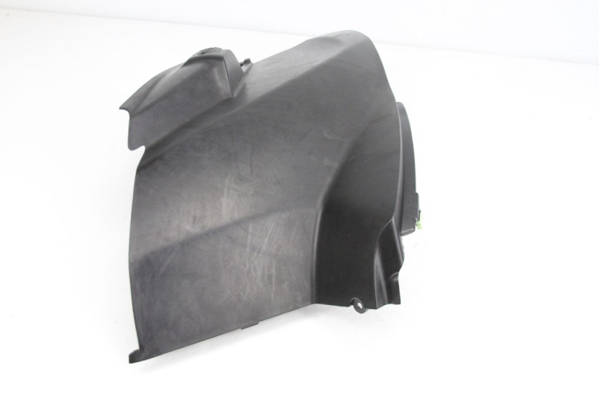 photo de CACHE SOUS SELLE DROIT PEUGEOT CITYSTAR 50 (2013 - 2017) - Zoom état d’usage