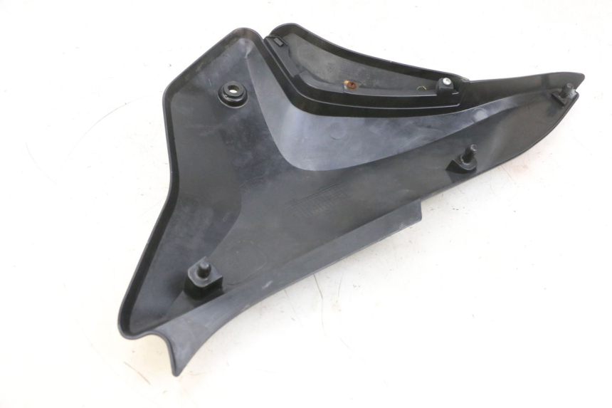 photo de CACHE SOUS SELLE DROIT KSR CODE 125 (2018 - 2020) - Pièce contrôlée