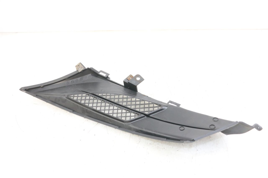 photo de CACHE SOUS SELLE DROIT KYMCO DINK 4T 50 (2007 - 2018) - Autre angle de vue