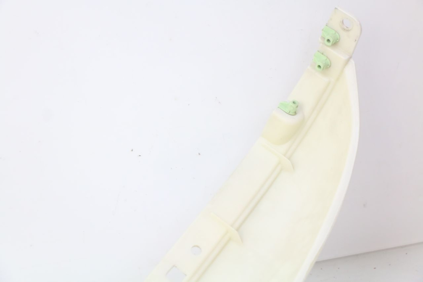 photo de CACHE SOUS SELLE DROIT PEUGEOT DJANGO 2T 50 (2014 - 2019) - Gros plan technique