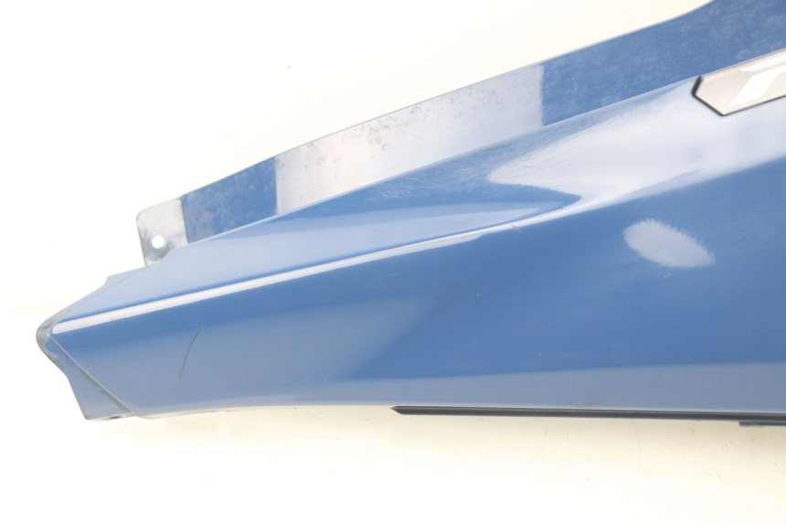 photo de CACHE SOUS SELLE DROIT YAMAHA FJR ABS 1300 (2006 - 2012) - Points de fixation