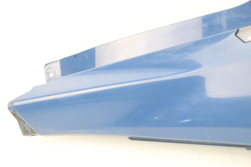 photo de CACHE SOUS SELLE DROIT YAMAHA FJR ABS 1300 (2006 - 2012) - Points de fixation