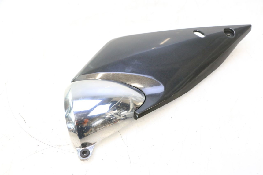 photo de CACHE SOUS SELLE DROIT SUZUKI GSF N BANDIT 1200 (2001 - 2005) - Vue d’ensemble