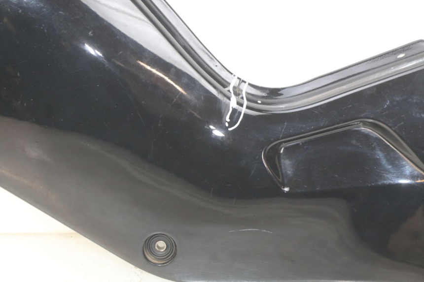 photo de CACHE SOUS SELLE DROIT SUZUKI GSX-F GSX  F 1100 (1988 - 1994) - Marquages et références