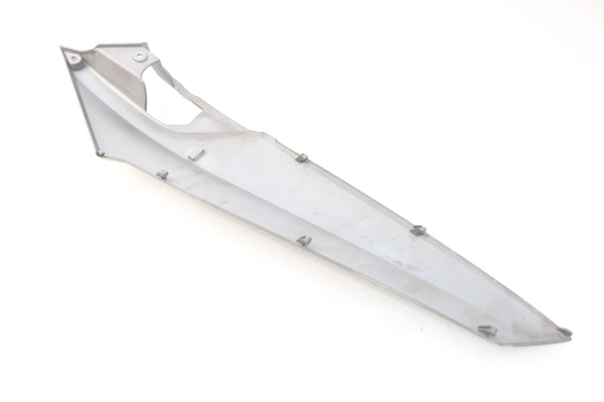 photo de CACHE SOUS SELLE DROIT SYM GTS EFI ABS 125 (2012 - 2016) - Zoom état d’usage