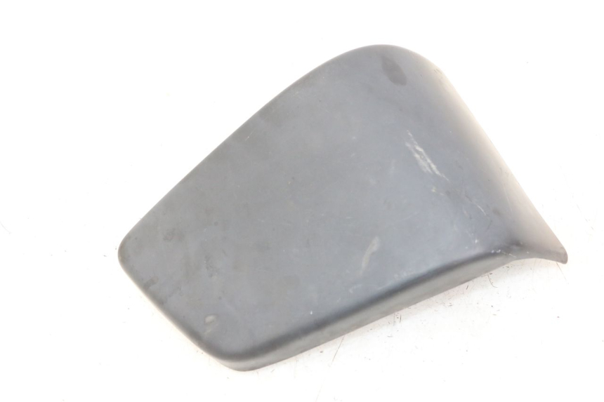 photo de CACHE SOUS SELLE DROIT HONDA VT C2 SHADOW 750 (1997 - 2001) - Vue d’ensemble