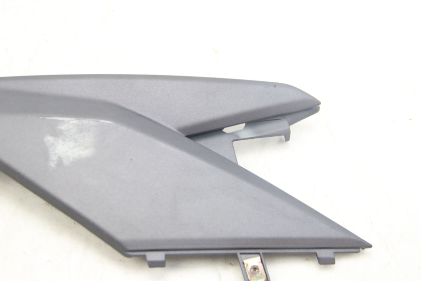 photo de CACHE SOUS SELLE DROIT SYM JET 4 4T 50 (2018 - 2021) - Détail de la pièce