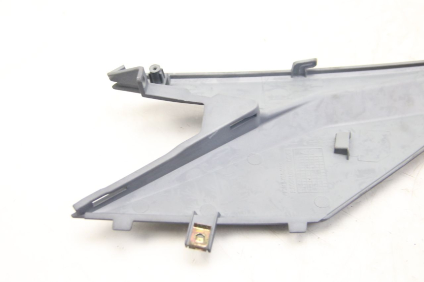 photo de CACHE SOUS SELLE DROIT SYM JET 4 4T 50 (2018 - 2021) - Vue d’ensemble