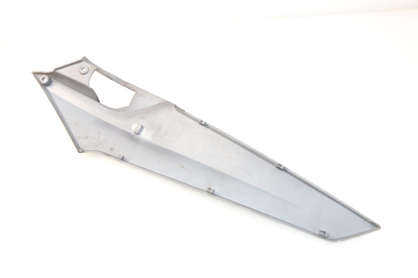 photo de CACHE SOUS SELLE DROIT SYM JOYMAX 250 (2013 - 2017) - Zoom état d’usage