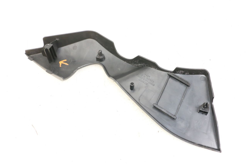 photo de CACHE SOUS SELLE DROIT KYMCO K-PW K-PIPE 50 (2012 - 2017) - Zoom état d’usage