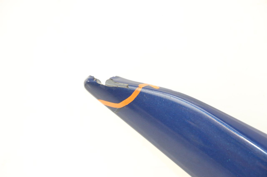 photo de CACHE SOUS SELLE DROIT KAWASAKI ZR7 ZR-7 S 750 (1999 - 2004) - État de surface