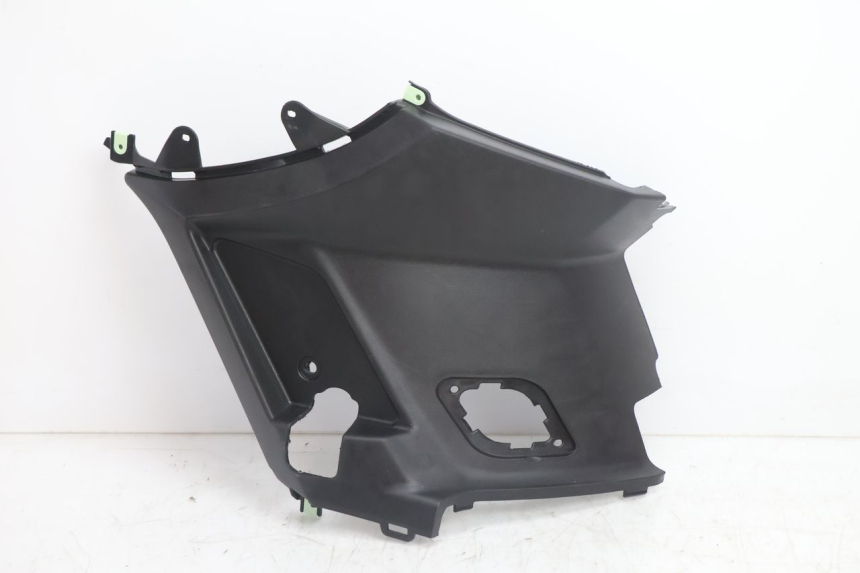photo de CACHE SOUS SELLE DROIT PEUGEOT KISBEE 2T 50 (2018 - 2022) - Vue principale