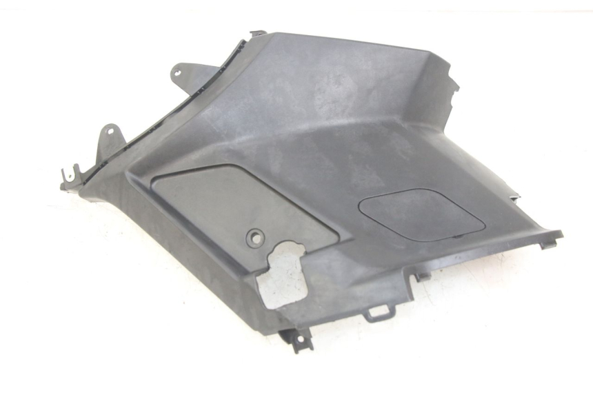 photo de CACHE SOUS SELLE DROIT PEUGEOT KISBEE 4T 50 (2010 - 2017) - Vue principale