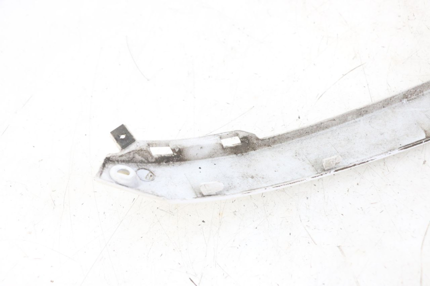 photo de CACHE SOUS SELLE DROIT KYMCO LIKE 125 (2009 - 2016) - Autre angle de vue