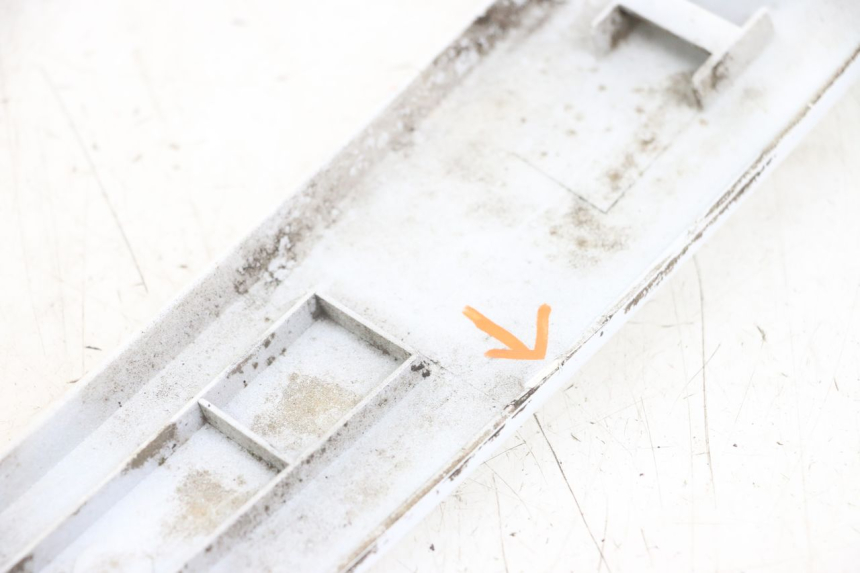 photo de CACHE SOUS SELLE DROIT KYMCO LIKE 125 (2009 - 2016) - Vue d’ensemble