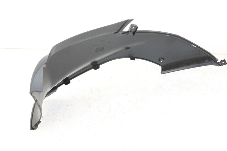 photo de CACHE SOUS SELLE DROIT MBK OVETTO ONE 2T 50 (2013 - 2017) - Gros plan technique