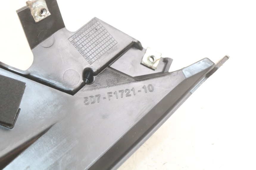 photo de CACHE SOUS SELLE DROIT YAMAHA MT ABS 125 (2014 - 2018) - Détail de la pièce