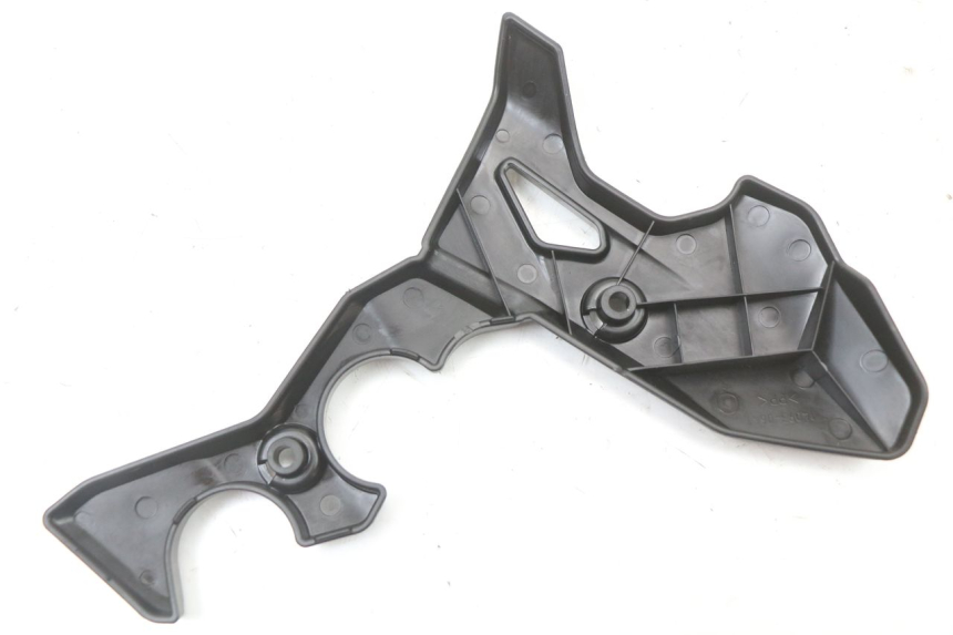 photo de CACHE SOUS SELLE DROIT KAWASAKI NINJA 400 (2018 - 2023) - Zoom état d’usage