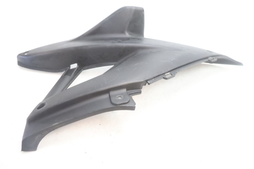 photo de CACHE SOUS SELLE DROIT MBK NITRO 50 (2004 - 2008) - Points de fixation