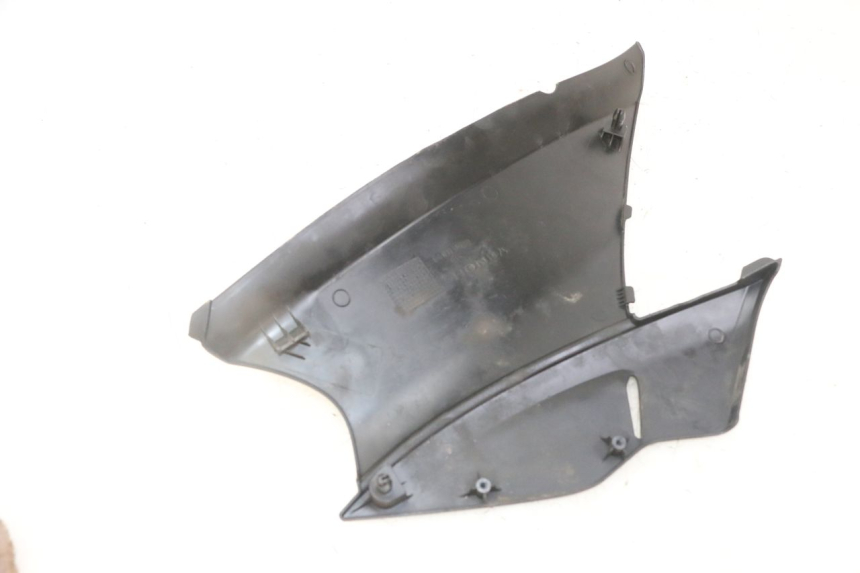 photo de CACHE SOUS SELLE DROIT HONDA NTV DEAUVILLE ABS 700 (2007 - 2016) - Vue d’ensemble