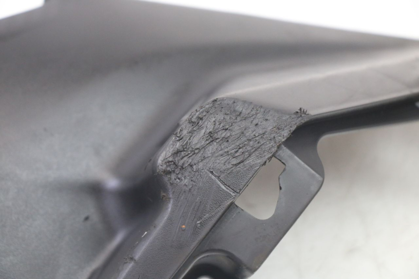 photo de CACHE SOUS SELLE DROIT SYM ORBIT III 3 4T 50 (2021 - 2025) - Autre angle de vue