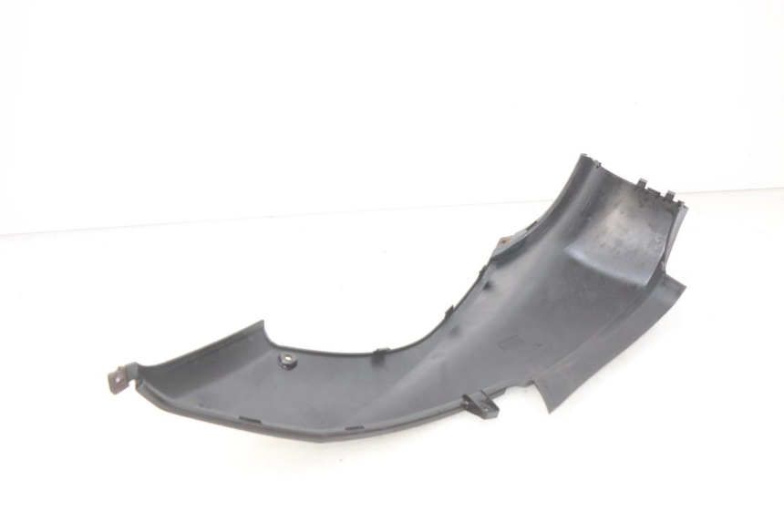 photo de CACHE SOUS SELLE DROIT MBK OVETTO 2T 50 (2007 - 2017) - Détail de la pièce