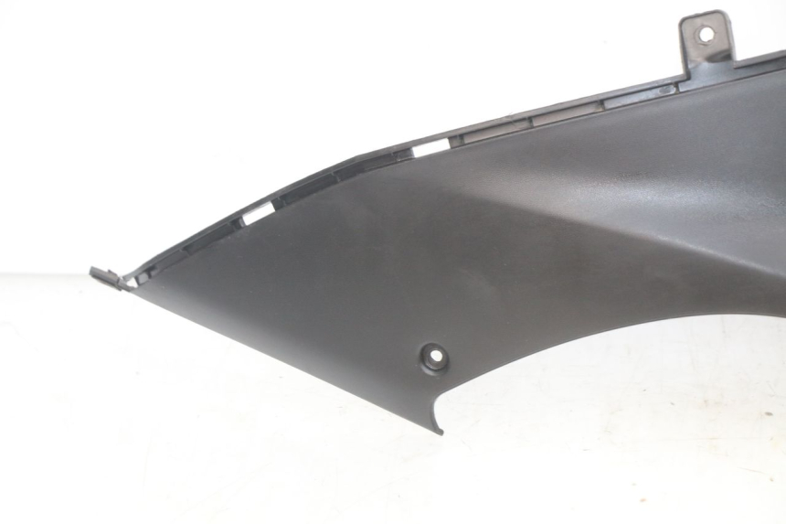 photo de CACHE SOUS SELLE DROIT MBK OVETTO 2T 50 (2007 - 2017) - Points de fixation