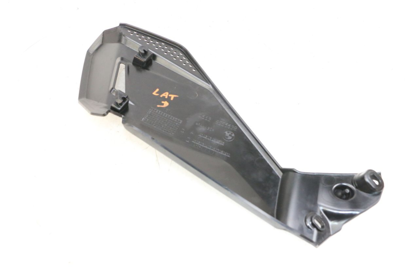 photo de CACHE SOUS SELLE DROIT BMW R GS 1250 (2021 - 2024) - Zoom état d’usage