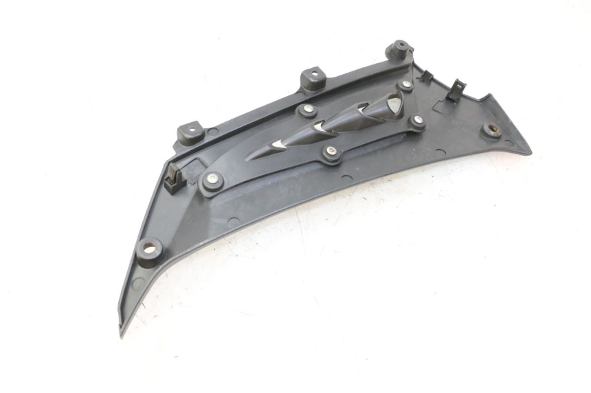 photo de CACHE SOUS SELLE DROIT MAG POWER R-STREET 50 (2016 - 2025) - Gros plan technique