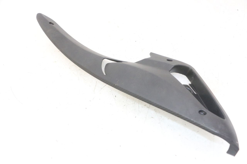 photo de CACHE SOUS SELLE DROIT GILERA RUNNER SL 50 (2006 - 2009) - Vue d’ensemble