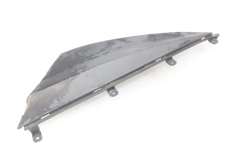 photo de CACHE SOUS SELLE DROIT KEEWAY RY6 2T 50 (2011 - 2019) - Gros plan technique