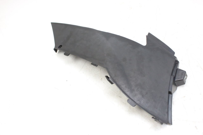 photo de CACHE SOUS SELLE DROIT DAELIM S2 FI 125 (2008 - 2017) - État de surface