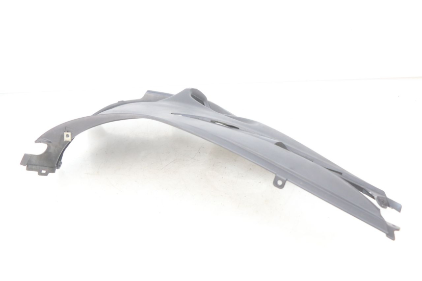 photo de CACHE SOUS SELLE DROIT SUZUKI SIXTEEN 125 (2008 - 2010) - Autre angle de vue