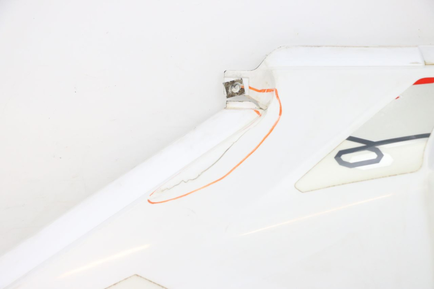 photo de CACHE SOUS SELLE DROIT HYTRACK ST 170 (2020 - 2024) - Vue produit